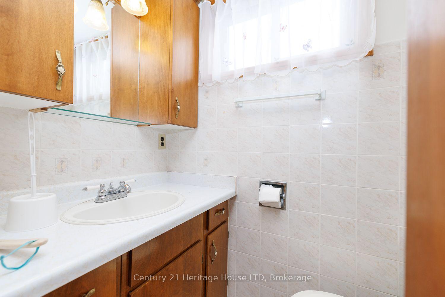 Photo 41 of 6791 Dunn Street, Niagara Falls, Dorchester — HOMEH