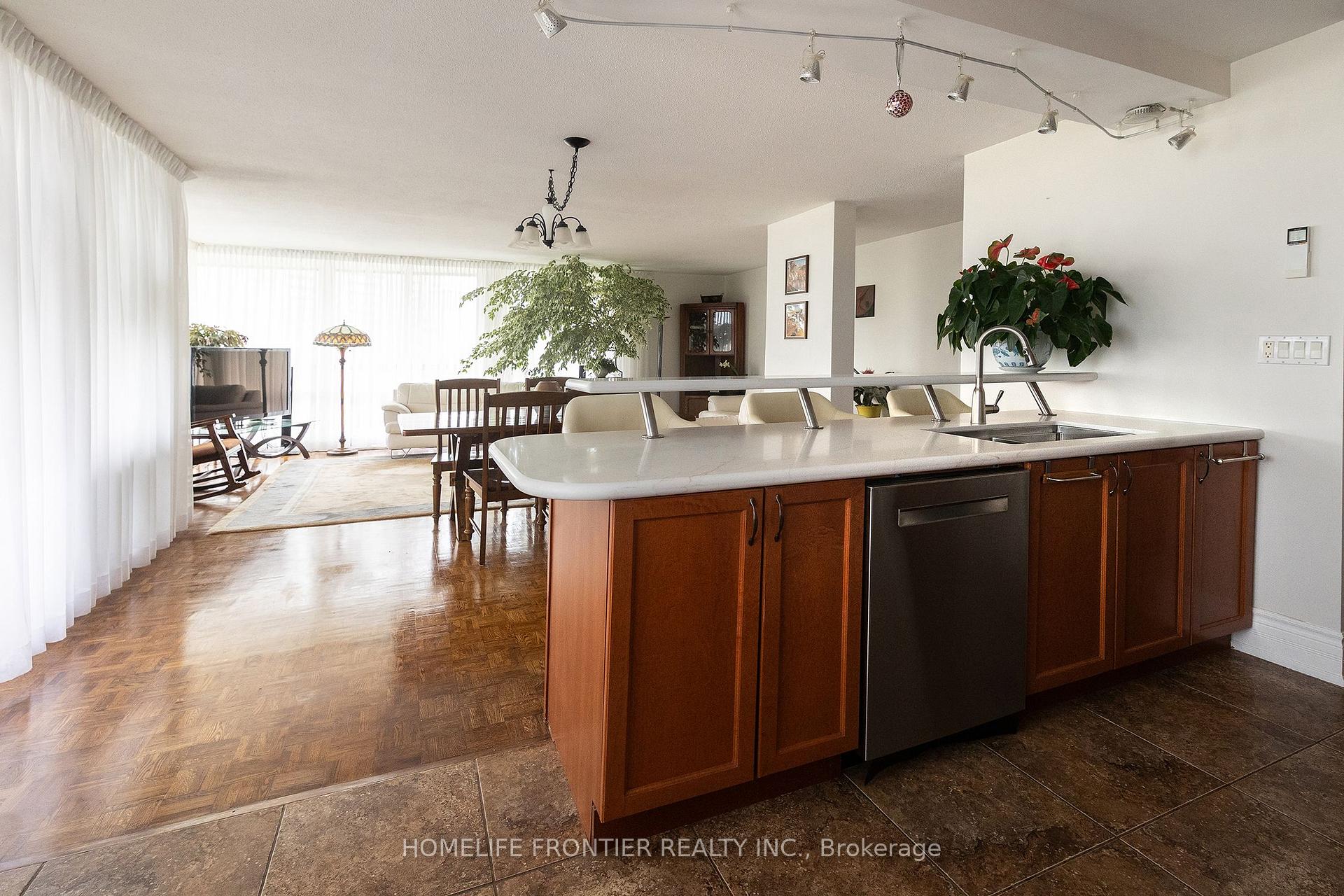 Photo 32 of Unit 706, 115 Antibes Drive, North York, Westminster-Branson — HOMEH