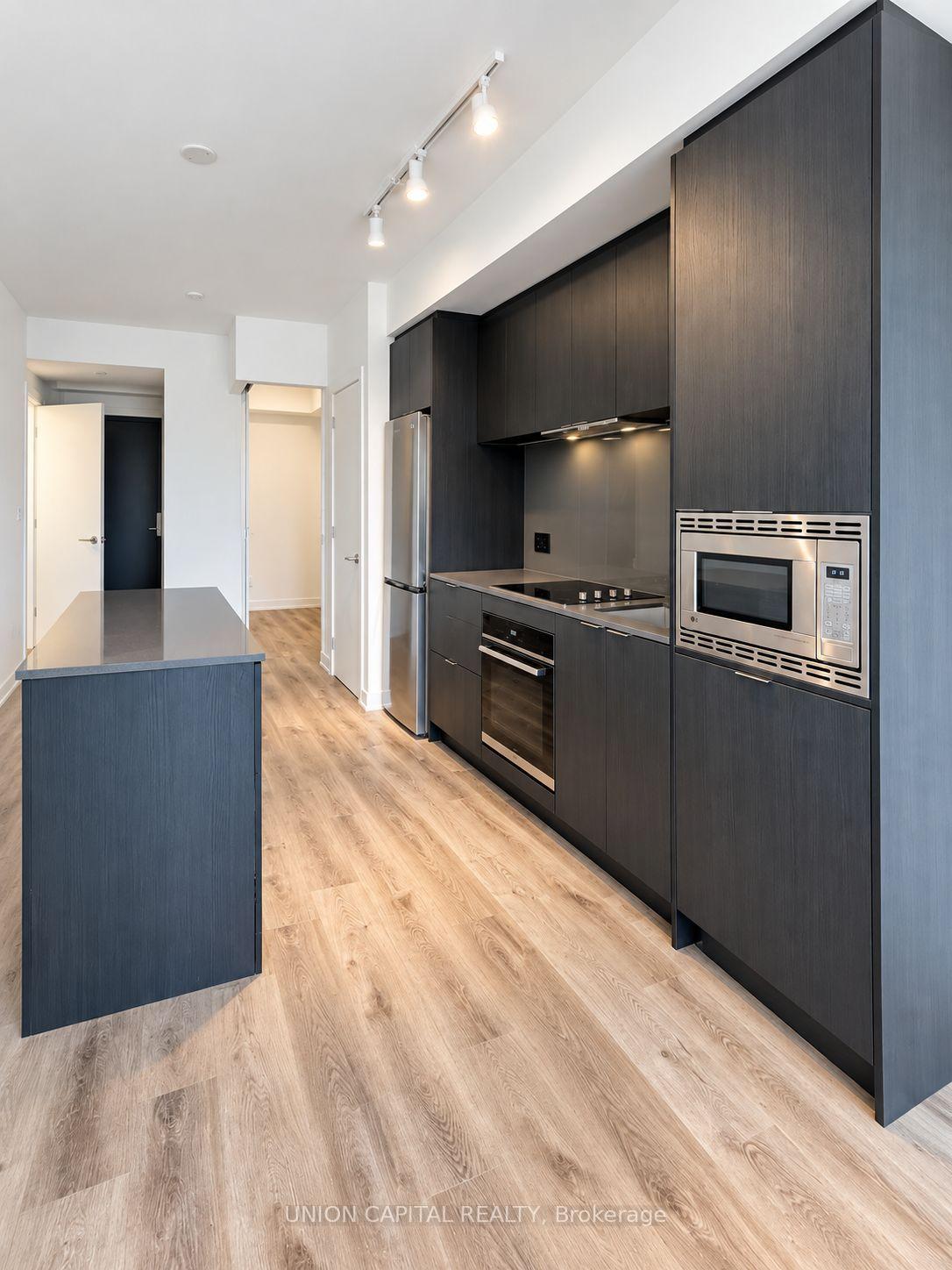 Photo 4 of Unit 618, 101 John Street N, Hamilton, Beasley — HOMEH