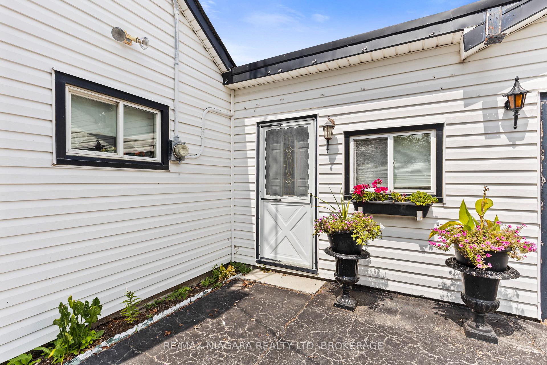 Photo 6 of 2249 North Shore Drive, Haldimand — HOMEH