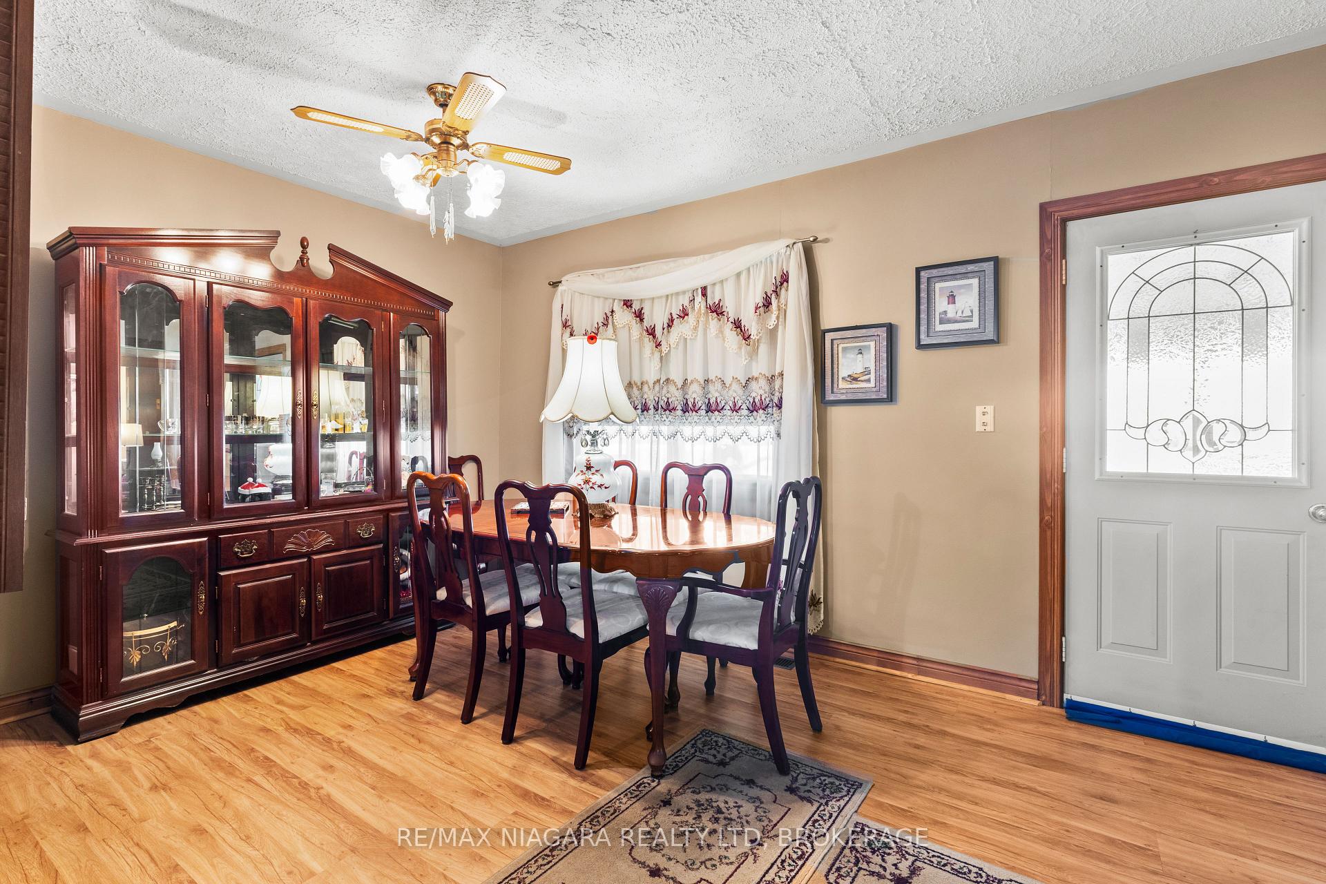 Photo 8 of 2249 North Shore Drive, Haldimand — HOMEH