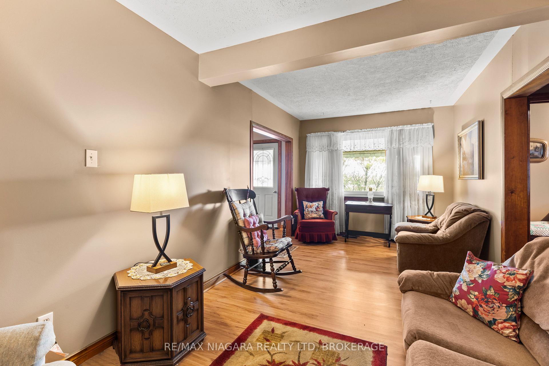 Photo 11 of 2249 North Shore Drive, Haldimand — HOMEH