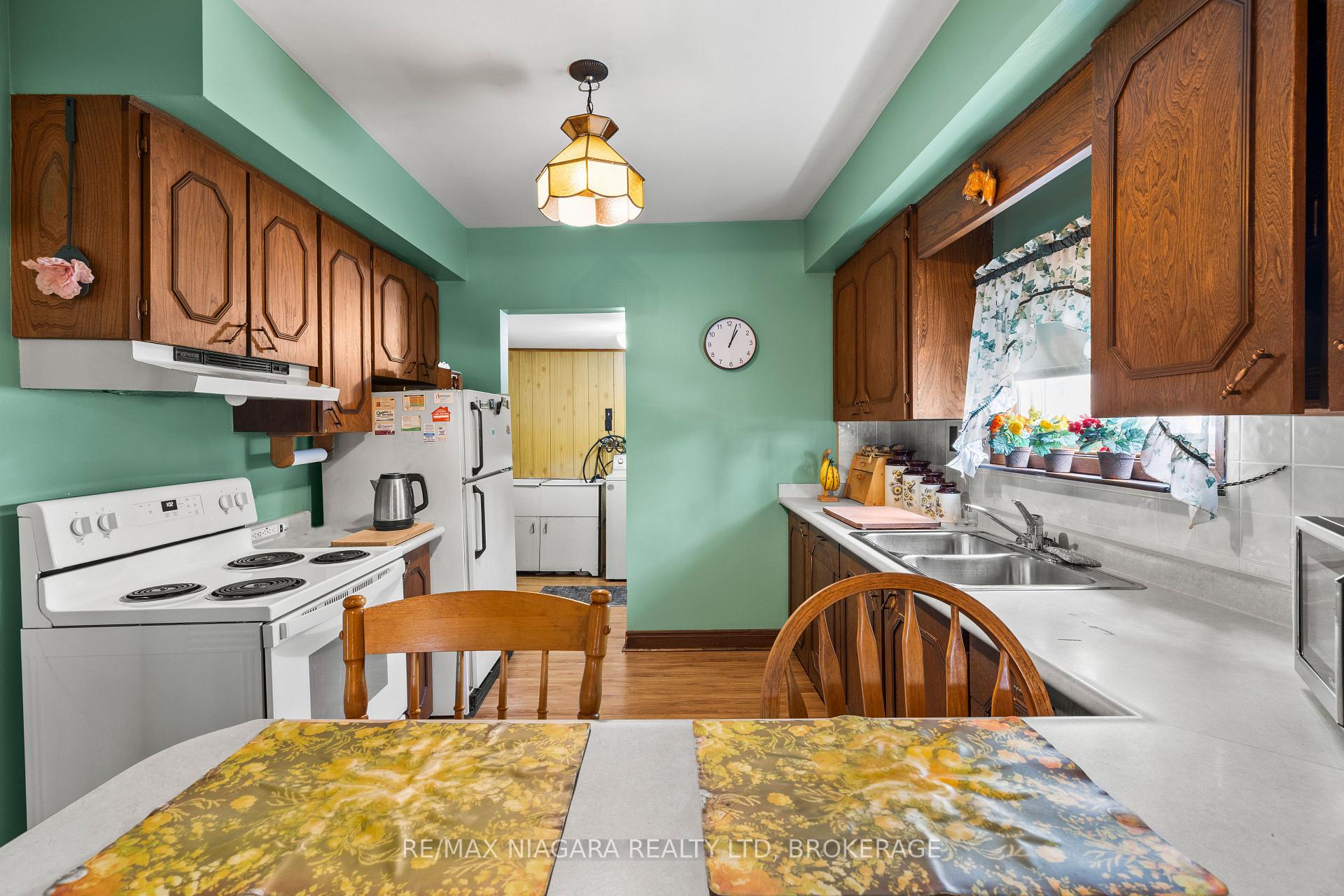 Photo 16 of 2249 North Shore Drive, Haldimand — HOMEH