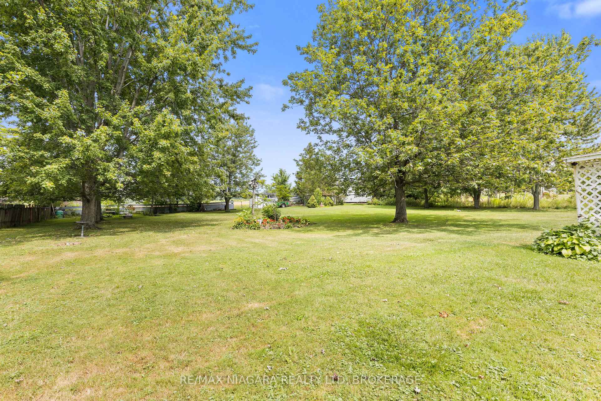 Photo 29 of 2249 North Shore Drive, Haldimand — HOMEH