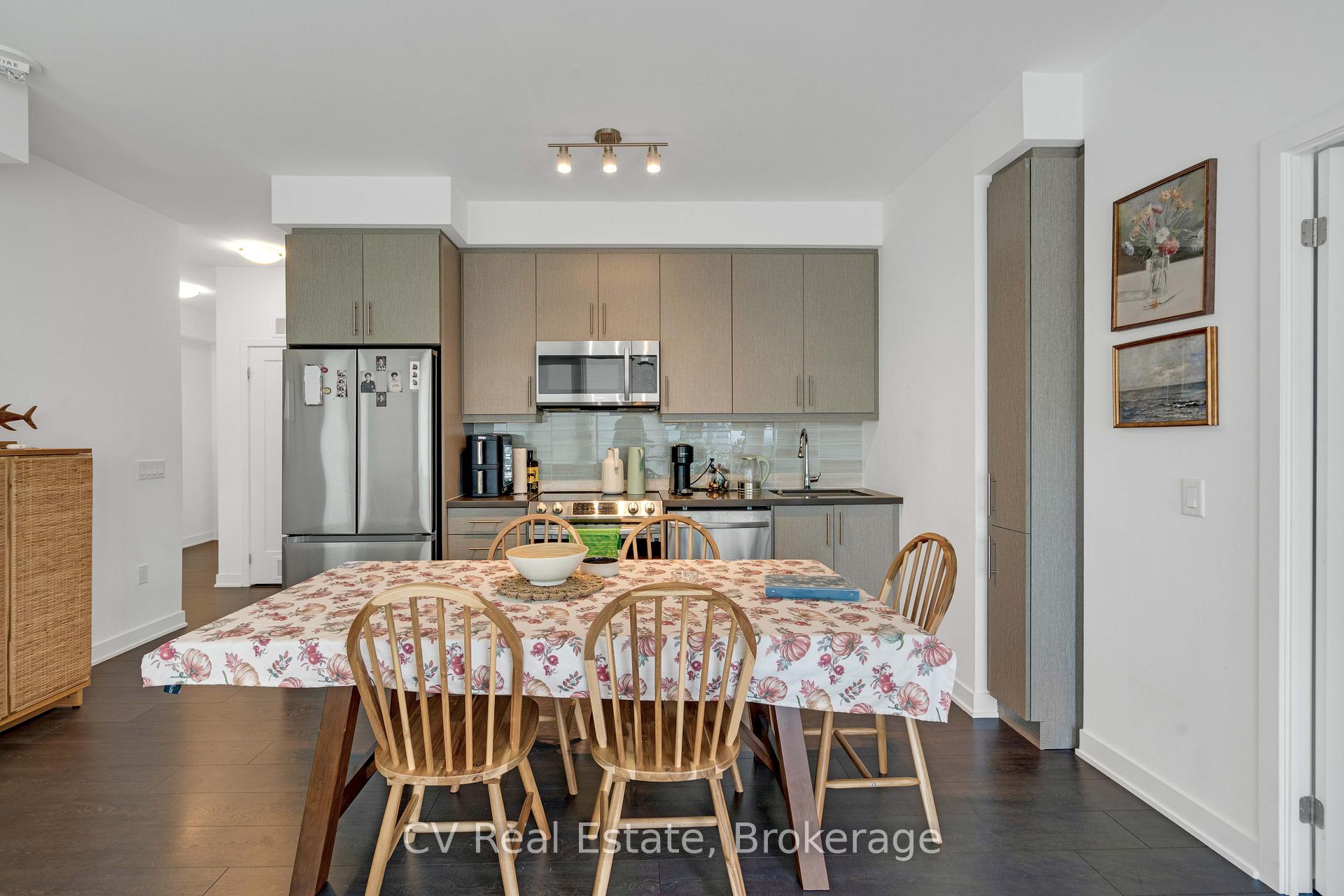 Photo 8 of Unit 1109, 95 Oneida Crescent, Richmond Hill, Langstaff — HOMEH