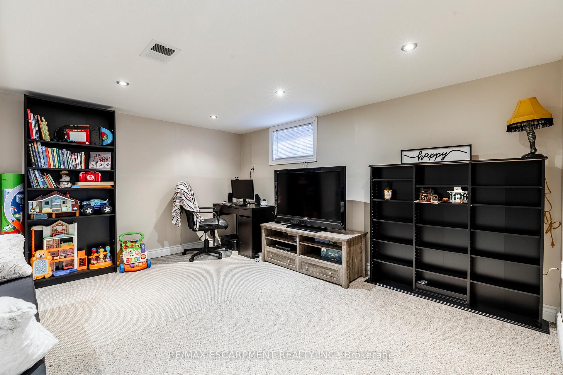Photo 28 of 118 Julian Avenue, Hamilton, Normanhurst — HOMEH