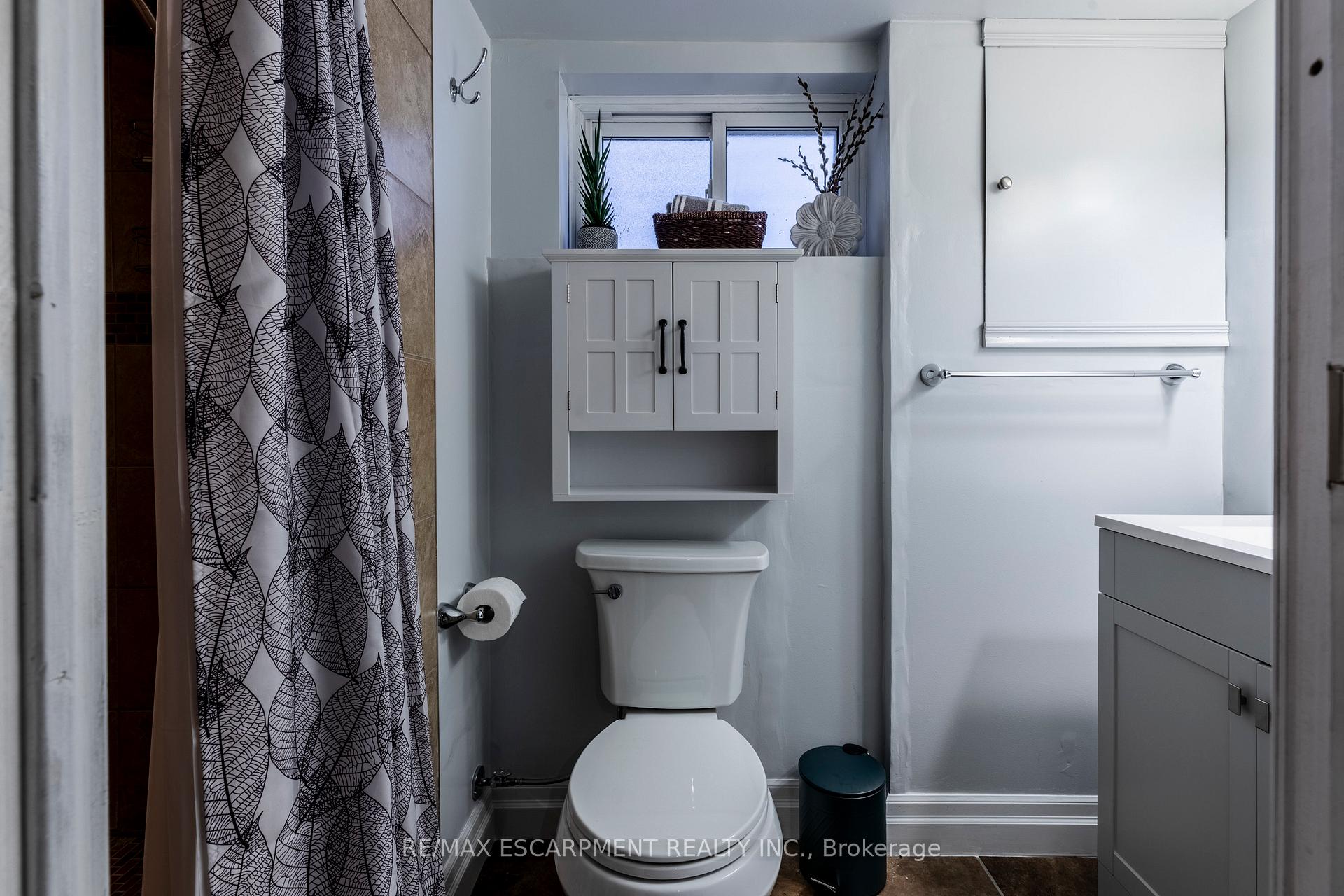 Photo 30 of 118 Julian Avenue, Hamilton, Normanhurst — HOMEH