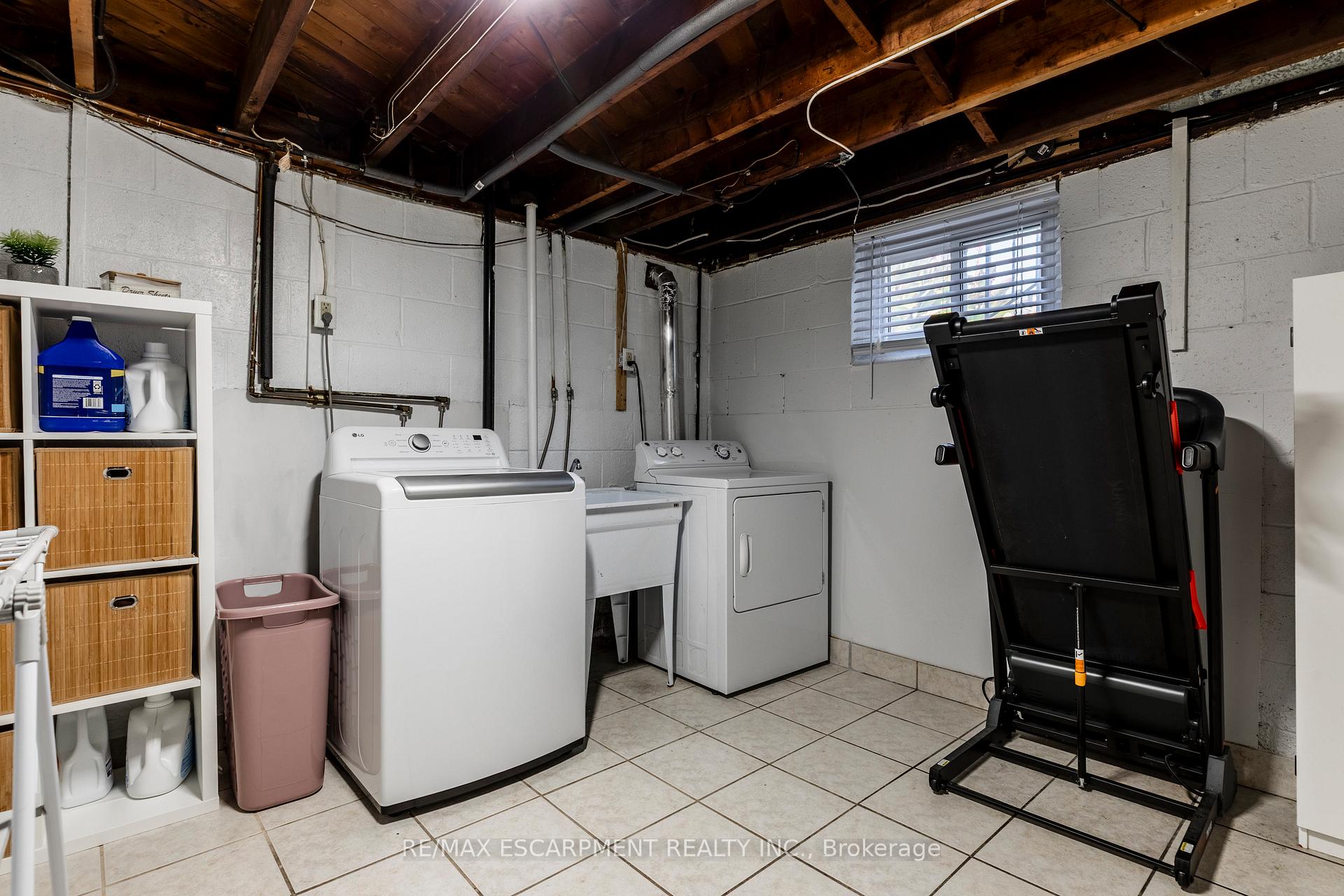 Photo 32 of 118 Julian Avenue, Hamilton, Normanhurst — HOMEH