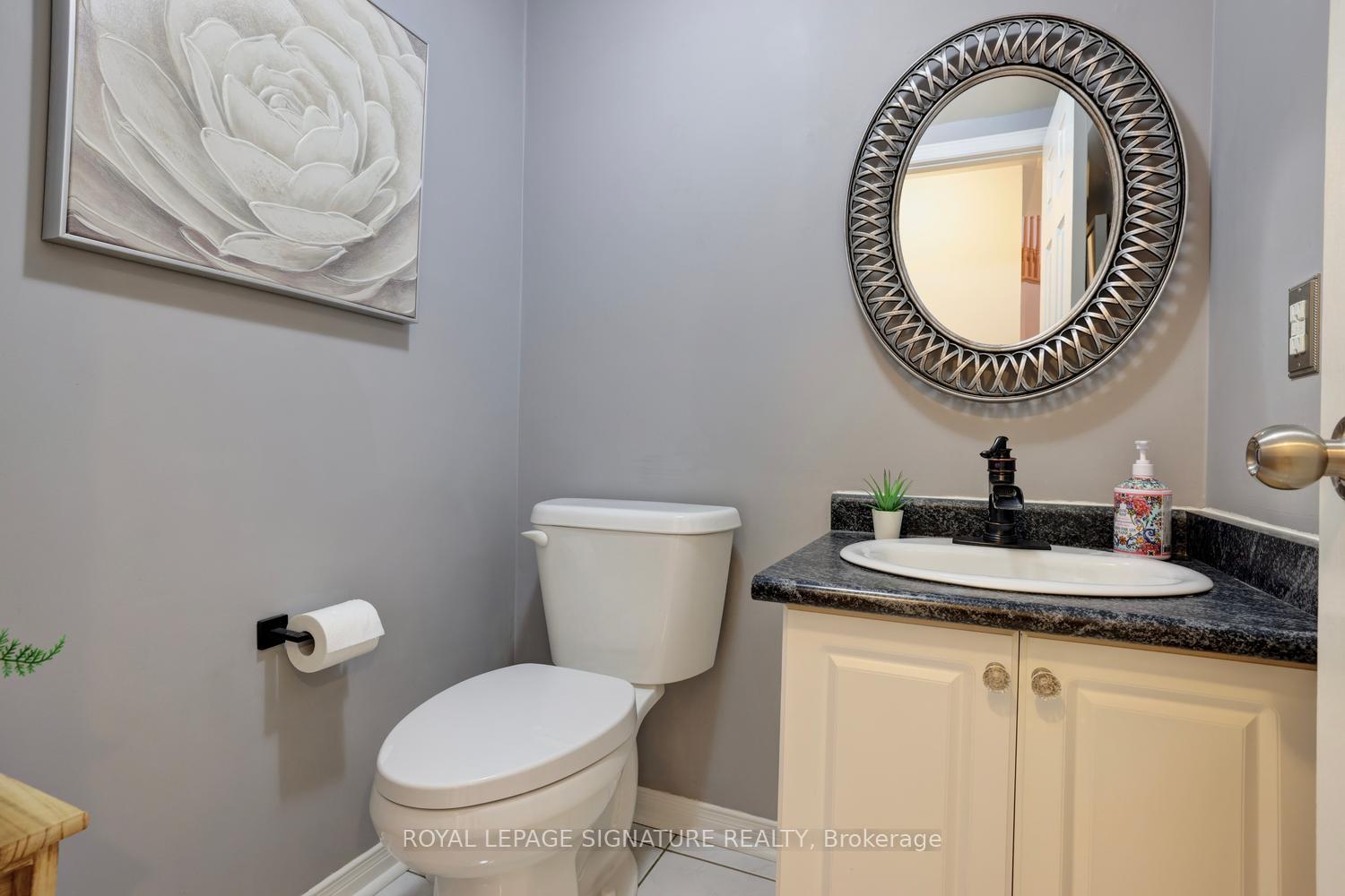 Photo 15 of 5474 Middleport Crescent, Mississauga, Hurontario — HOMEH