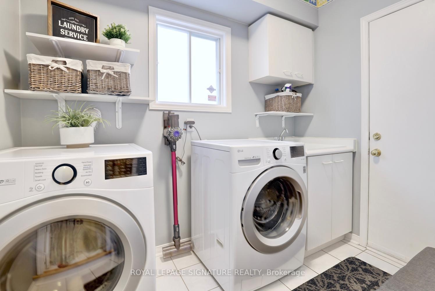 Photo 16 of 5474 Middleport Crescent, Mississauga, Hurontario — HOMEH