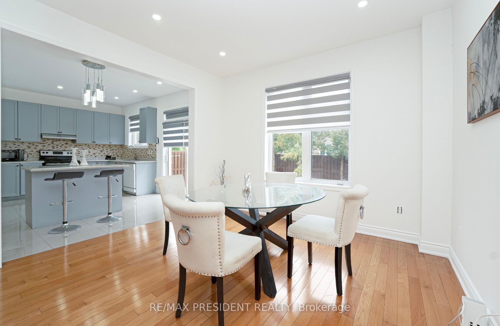 Photo 13 of 4 Chalkfarm Crescent, Brampton, Northwest Sandalwood Parkway — HOMEH