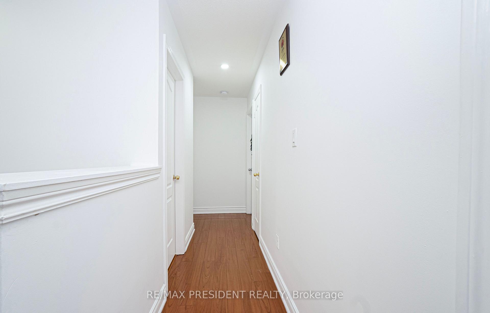 Photo 30 of 4 Chalkfarm Crescent, Brampton, Northwest Sandalwood Parkway — HOMEH