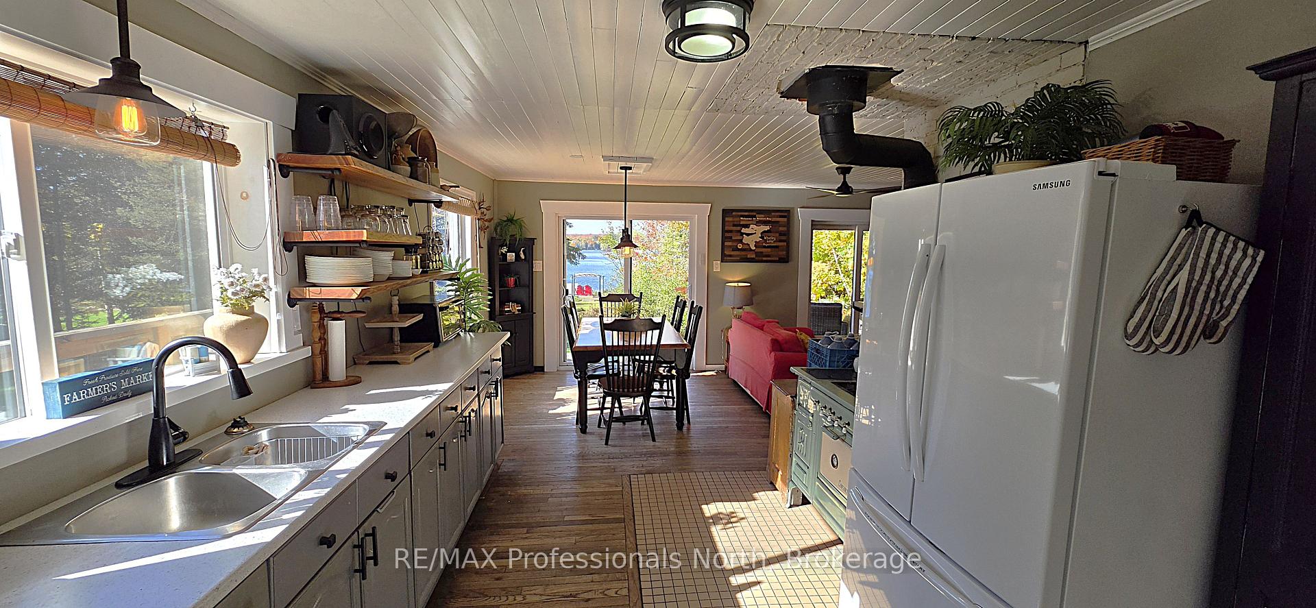 Photo 14 of 346 East Whalley Lake Road, Magnetawan — HOMEH
