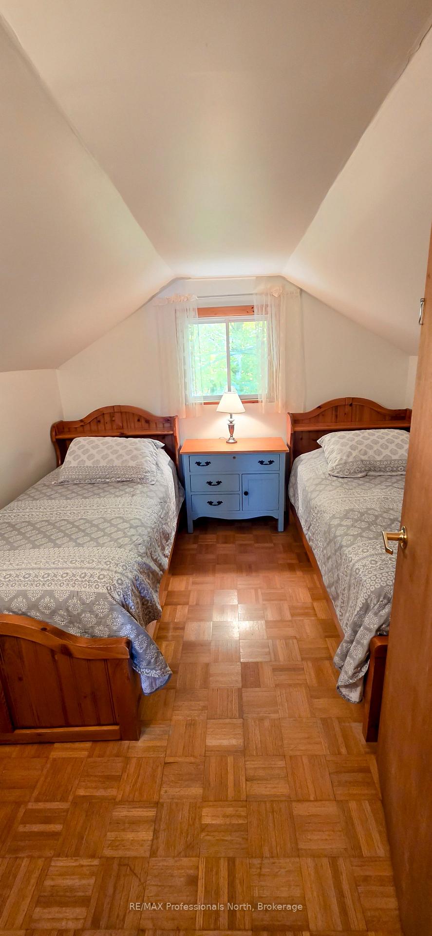 Photo 24 of 346 East Whalley Lake Road, Magnetawan — HOMEH