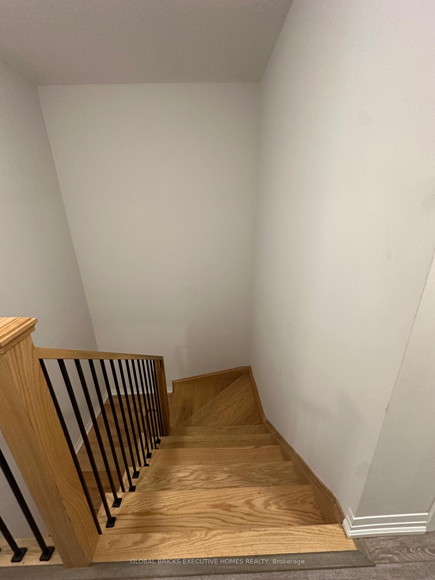 Photo 7 of 20 Blacklock Street, Cambridge, Westview — HOMEH