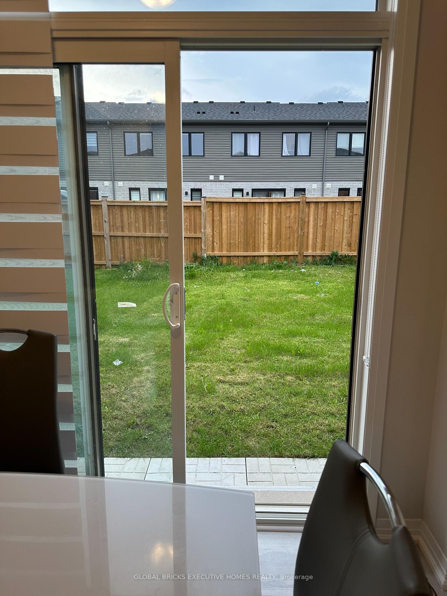 Photo 14 of 20 Blacklock Street, Cambridge, Westview — HOMEH
