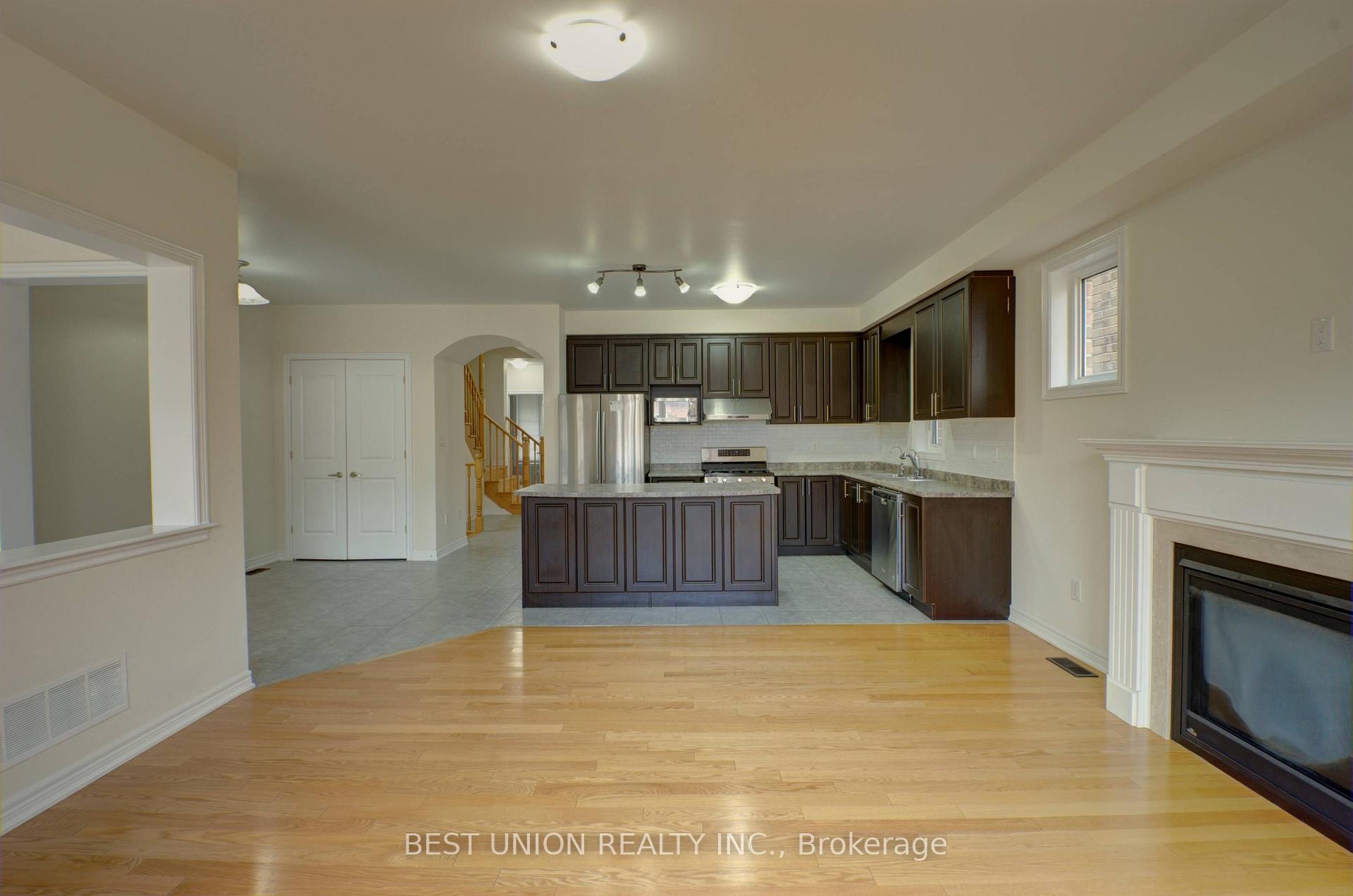 Photo 3 of 196 Donald Sim Avenue, Markham, Cornell — HOMEH