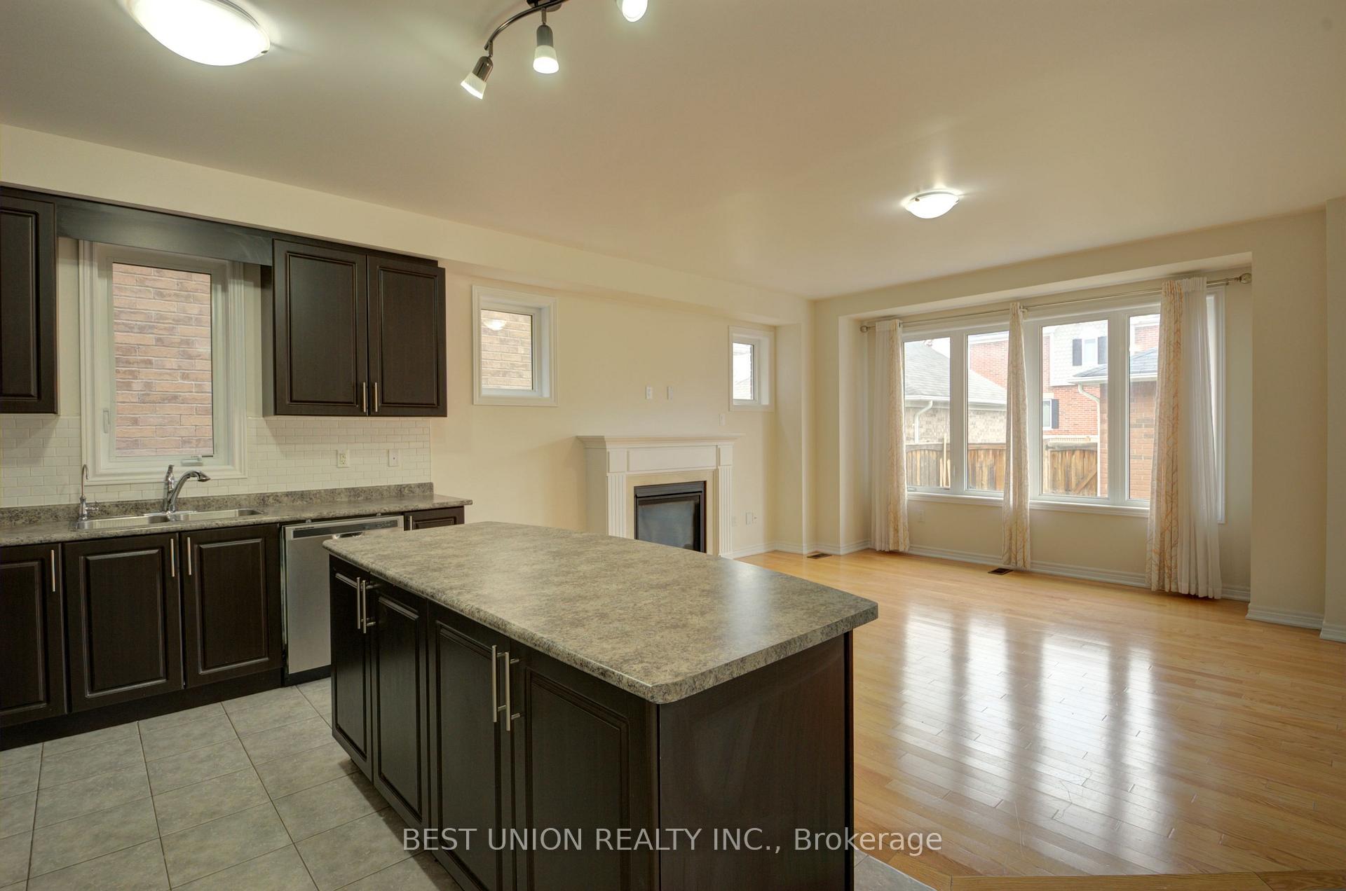 Photo 5 of 196 Donald Sim Avenue, Markham, Cornell — HOMEH