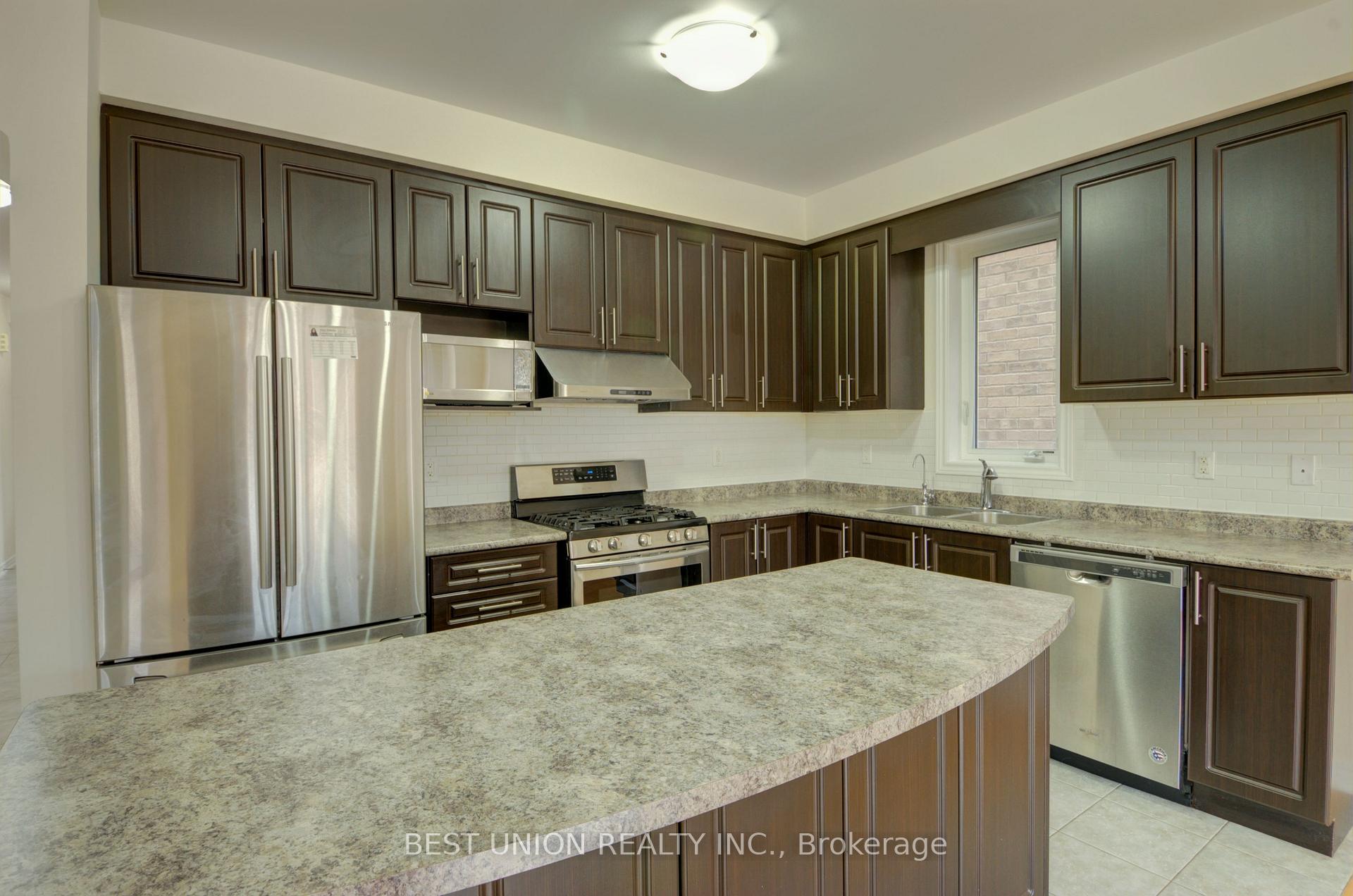 Photo 6 of 196 Donald Sim Avenue, Markham, Cornell — HOMEH