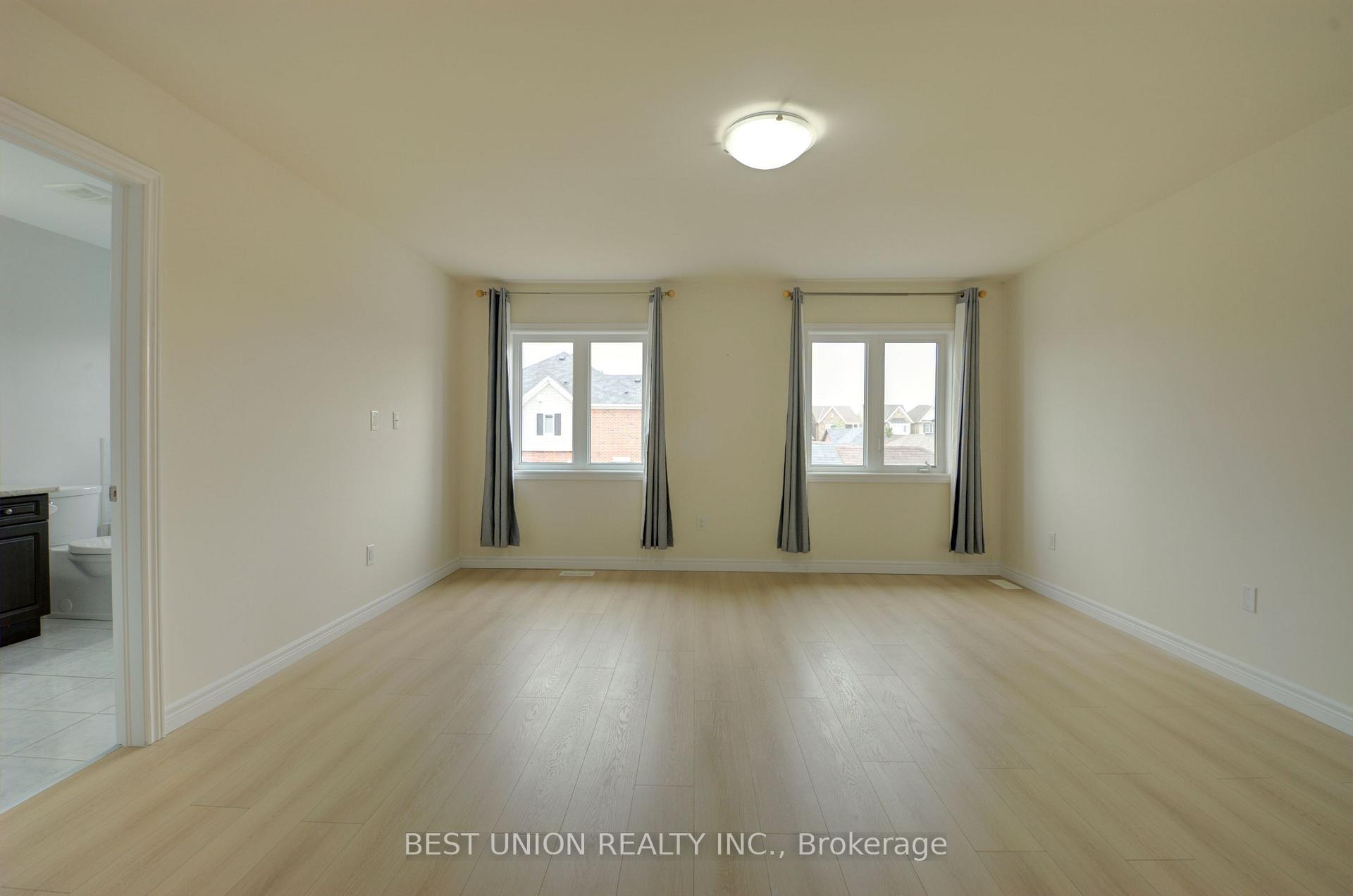 Photo 10 of 196 Donald Sim Avenue, Markham, Cornell — HOMEH