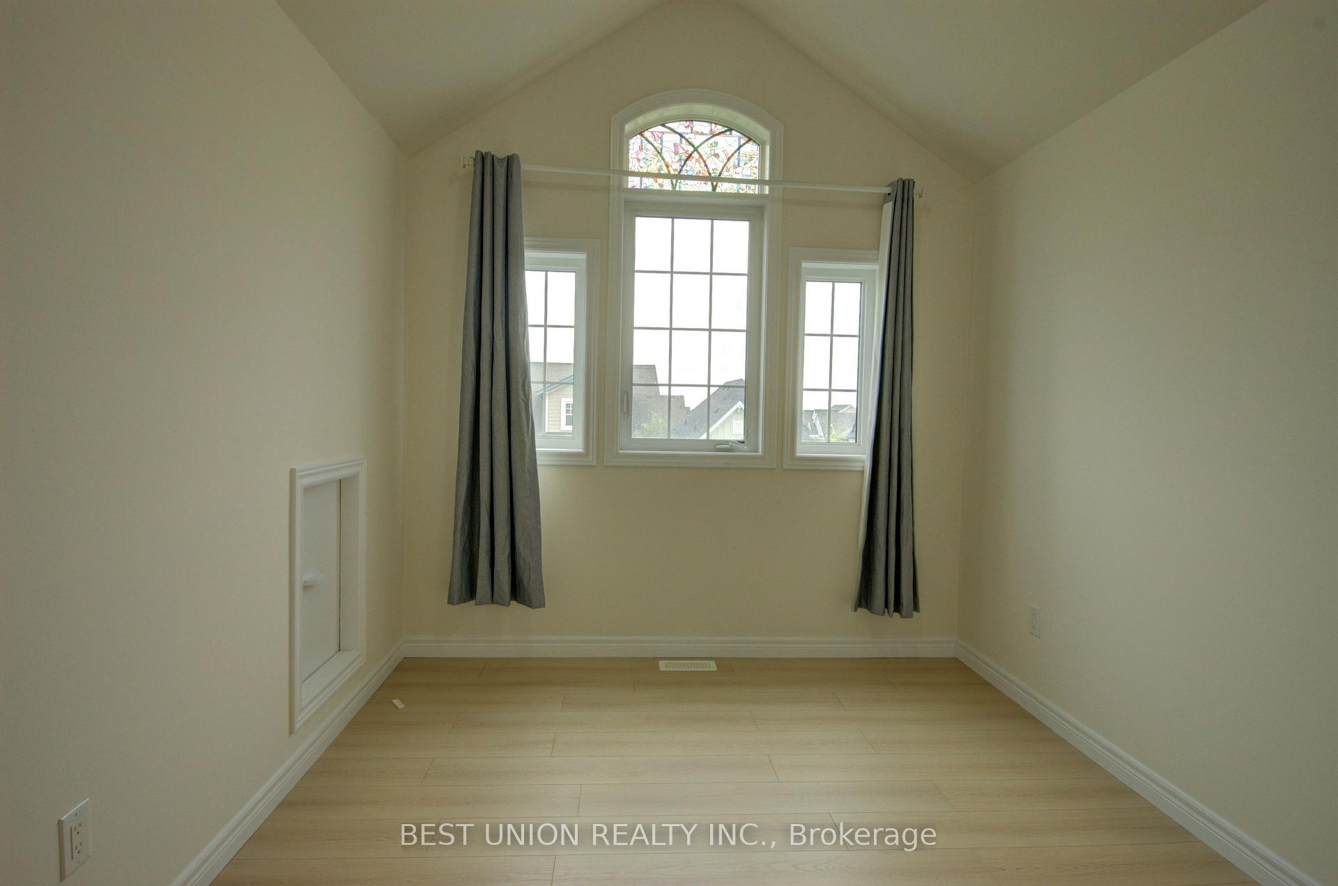 Photo 16 of 196 Donald Sim Avenue, Markham, Cornell — HOMEH