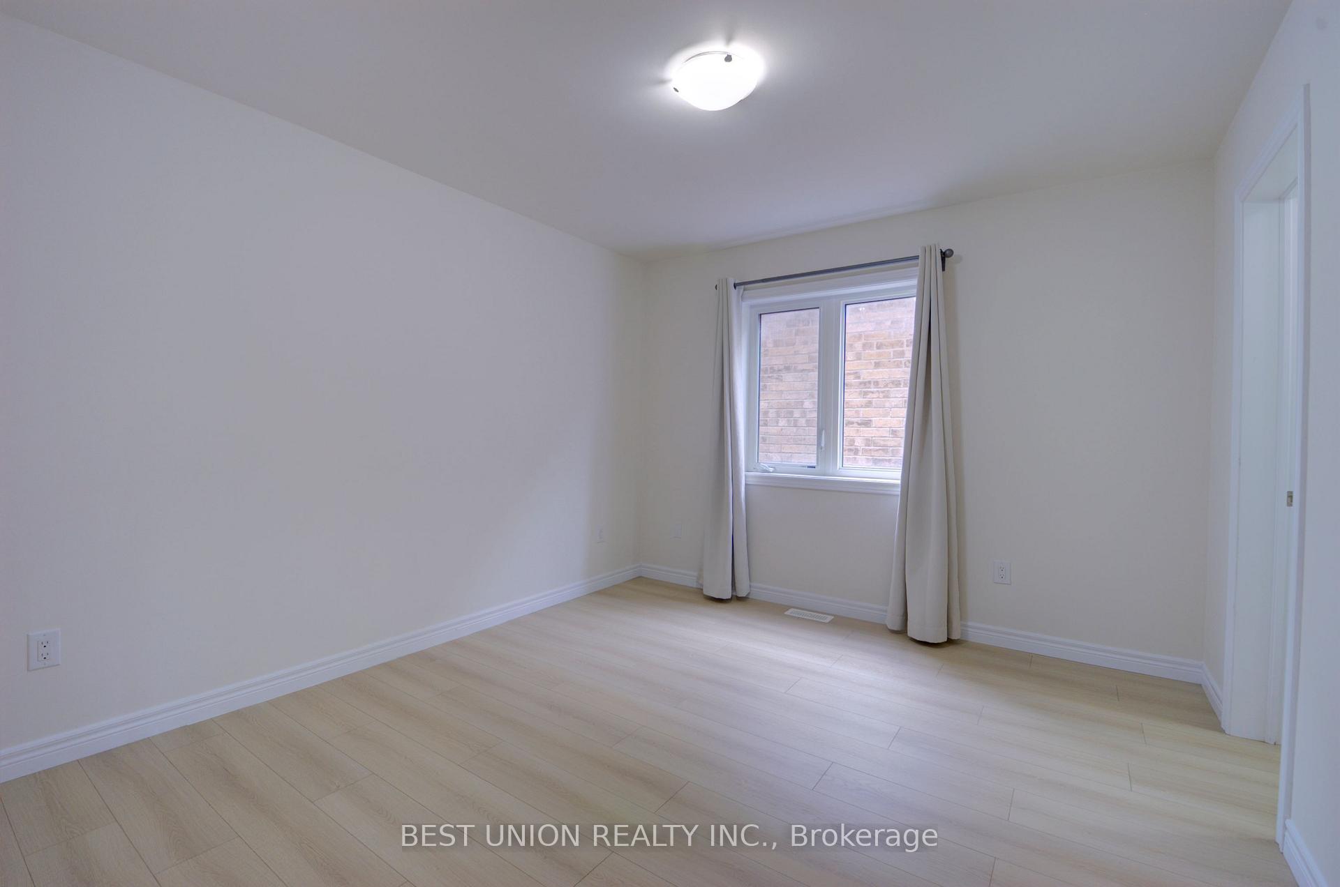Photo 17 of 196 Donald Sim Avenue, Markham, Cornell — HOMEH