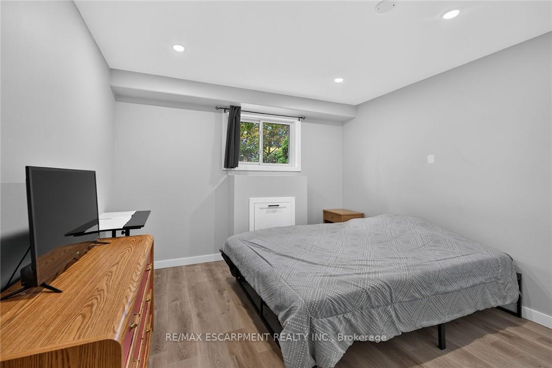 Photo 26 of 15 Miller Crescent, Norfolk, Simcoe — HOMEH