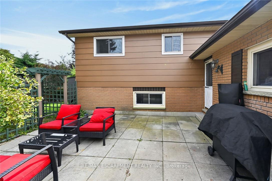 Photo 33 of 15 Miller Crescent, Norfolk, Simcoe — HOMEH