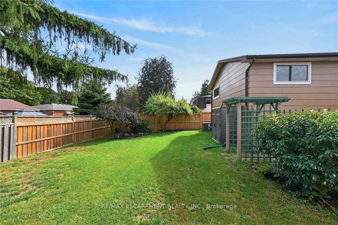 Photo 36 of 15 Miller Crescent, Norfolk, Simcoe — HOMEH