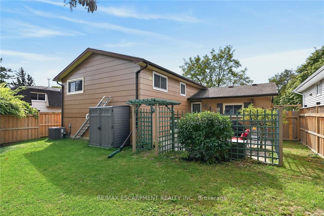 Photo 37 of 15 Miller Crescent, Norfolk, Simcoe — HOMEH