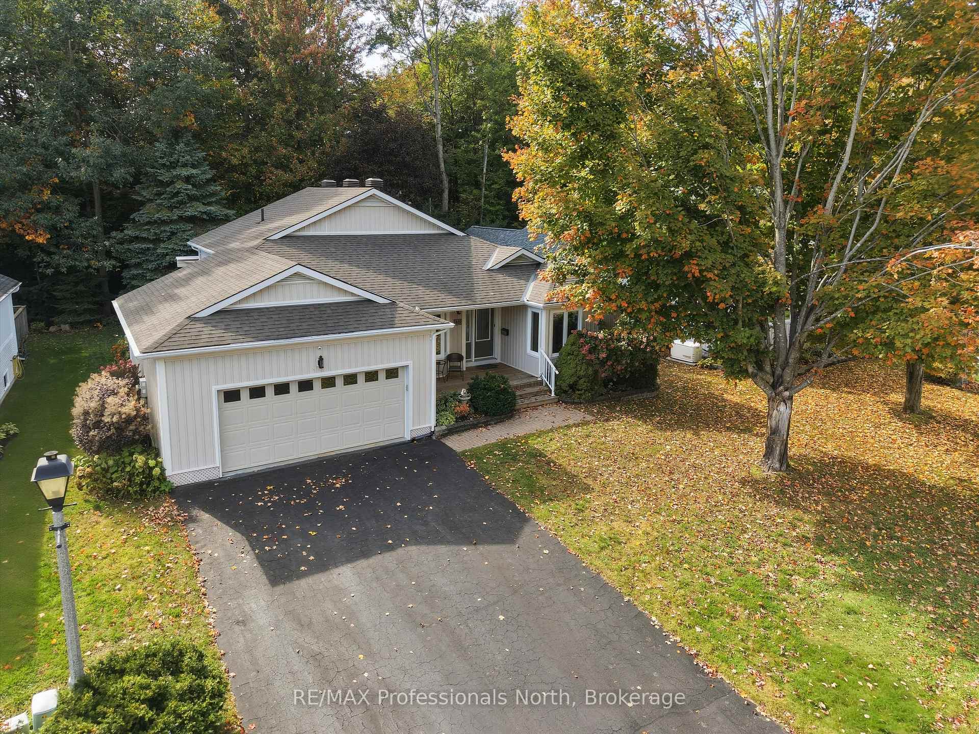Photo 1 of 48 Springwood Crescent, Gravenhurst, Muskoka (S) — HOMEH