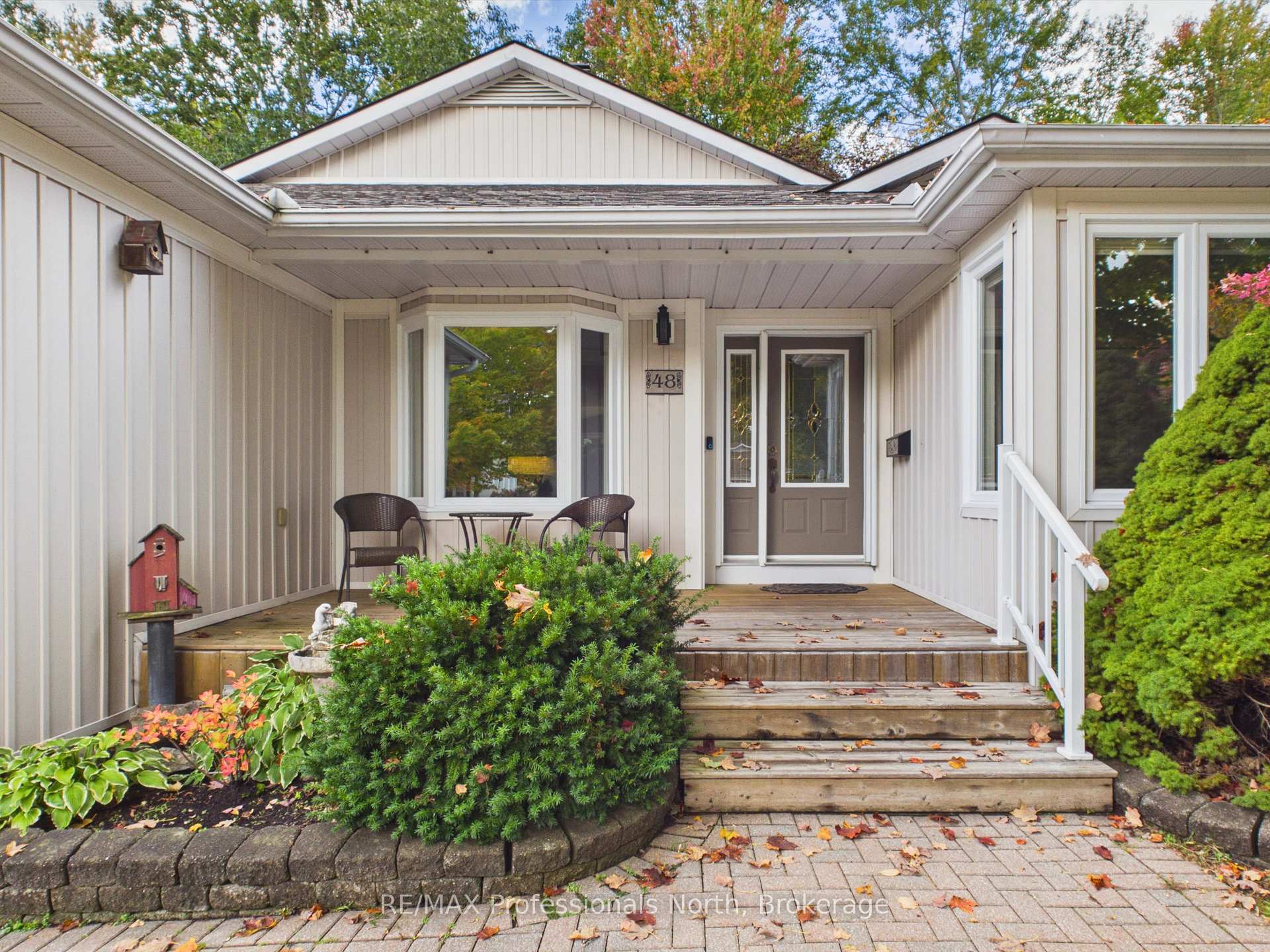 Photo 5 of 48 Springwood Crescent, Gravenhurst, Muskoka (S) — HOMEH
