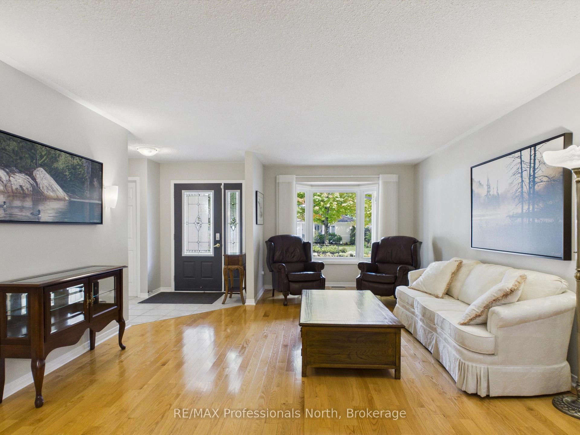 Photo 7 of 48 Springwood Crescent, Gravenhurst, Muskoka (S) — HOMEH