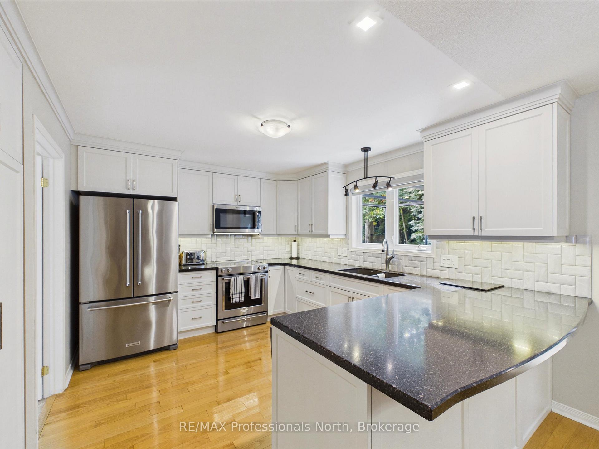 Photo 13 of 48 Springwood Crescent, Gravenhurst, Muskoka (S) — HOMEH
