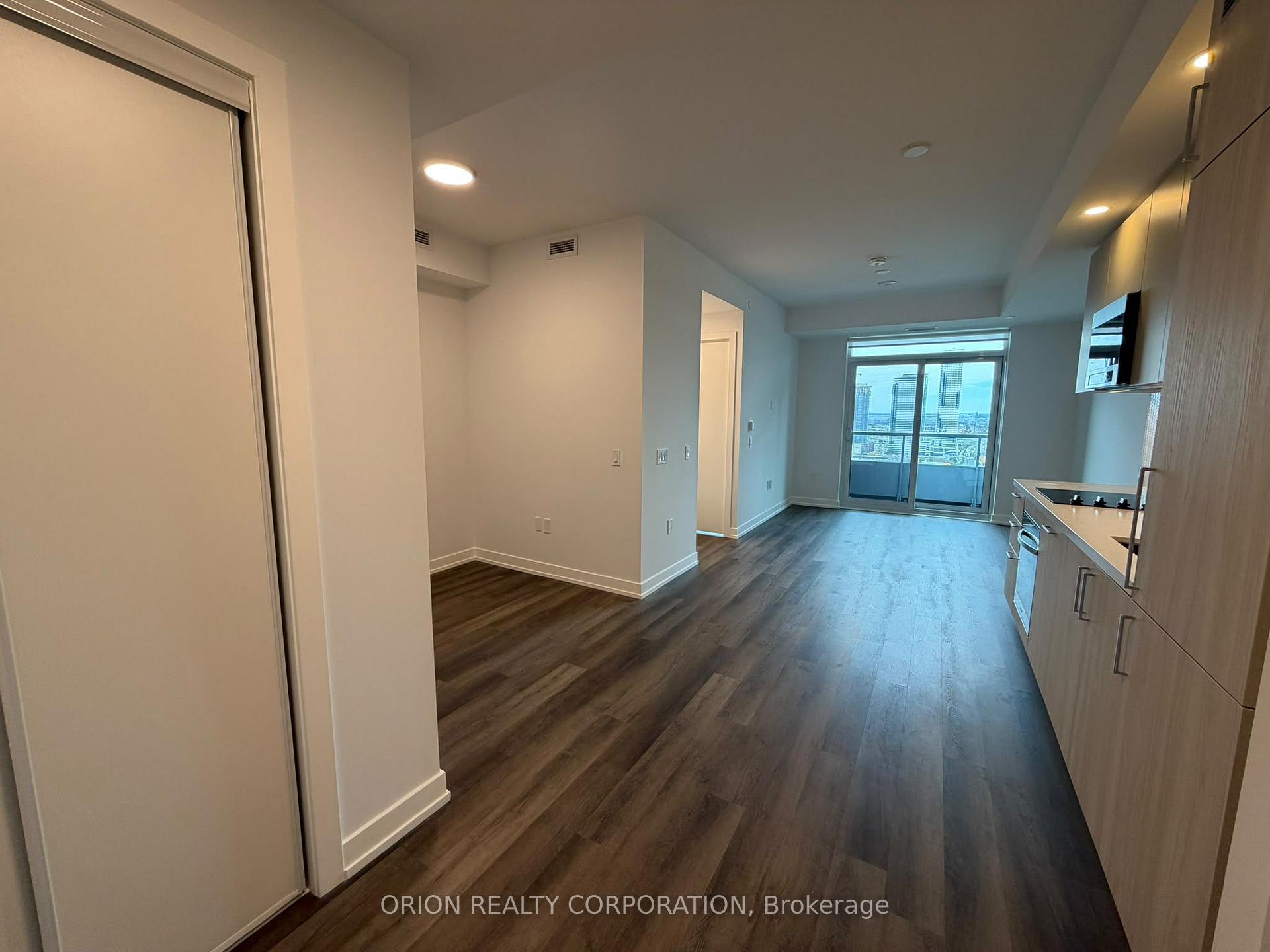 Photo 4 of Unit 2109, 5 Meadowdale Road, Vaughan, Vaughan Corporate Centre — HOMEH