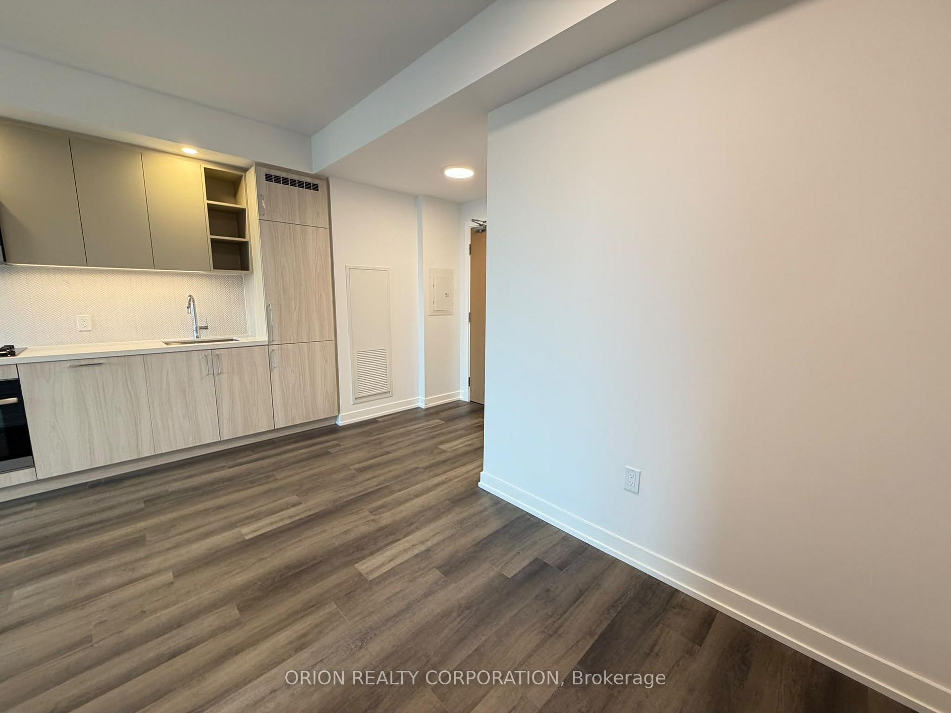 Photo 11 of Unit 2109, 5 Meadowdale Road, Vaughan, Vaughan Corporate Centre — HOMEH