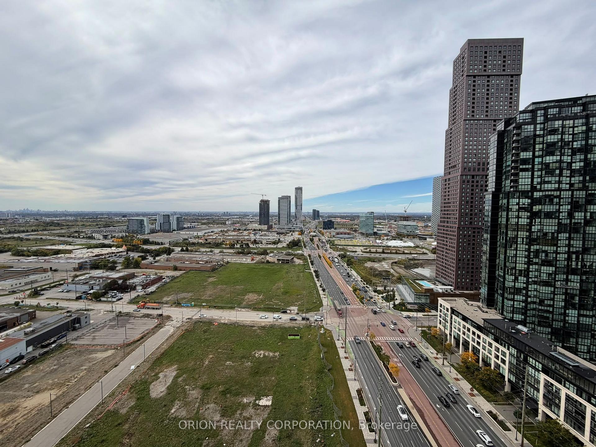 Photo 37 of Unit 2109, 5 Meadowdale Road, Vaughan, Vaughan Corporate Centre — HOMEH