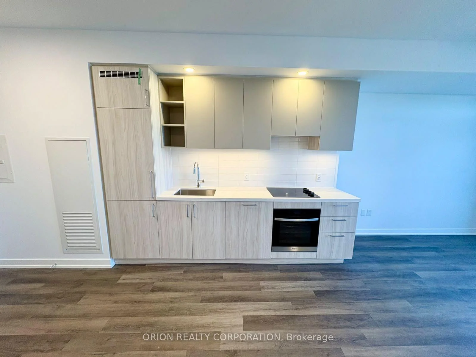 Photo 6 of Unit 2109, 5 Meadowdale Road, Vaughan, Vaughan Corporate Centre — HOMEH