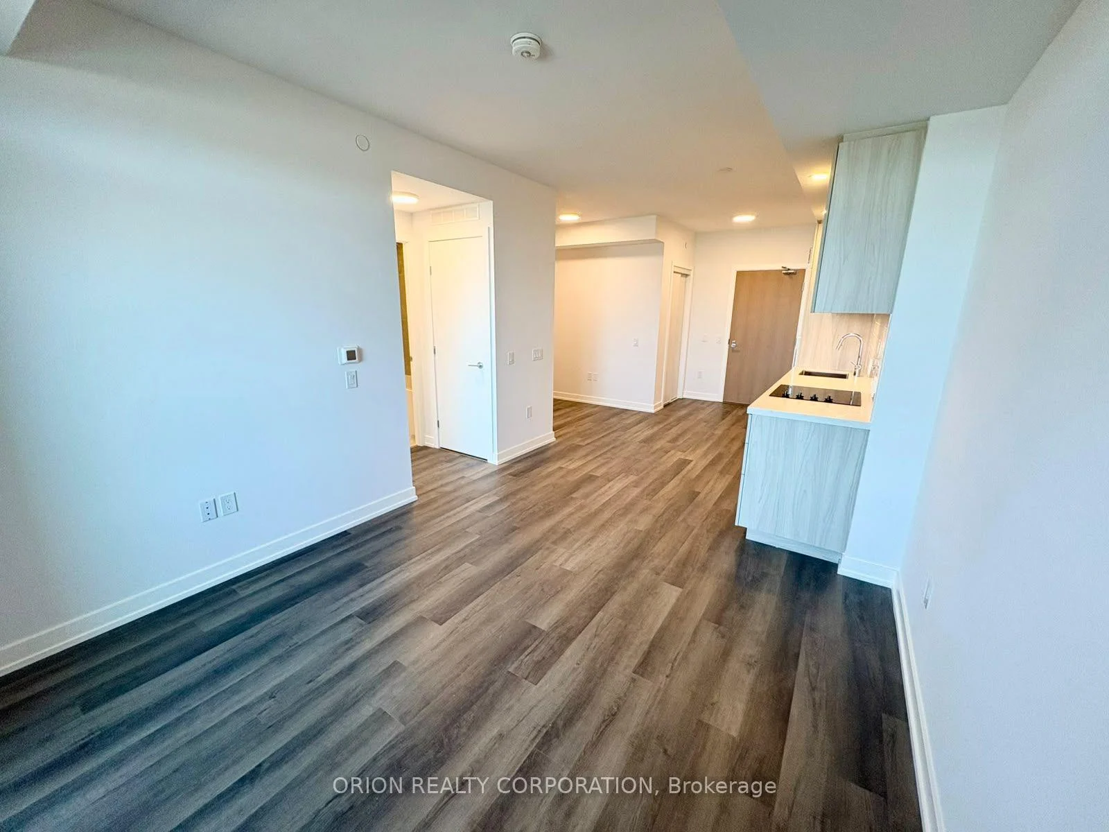 Photo 10 of Unit 2109, 5 Meadowdale Road, Vaughan, Vaughan Corporate Centre — HOMEH