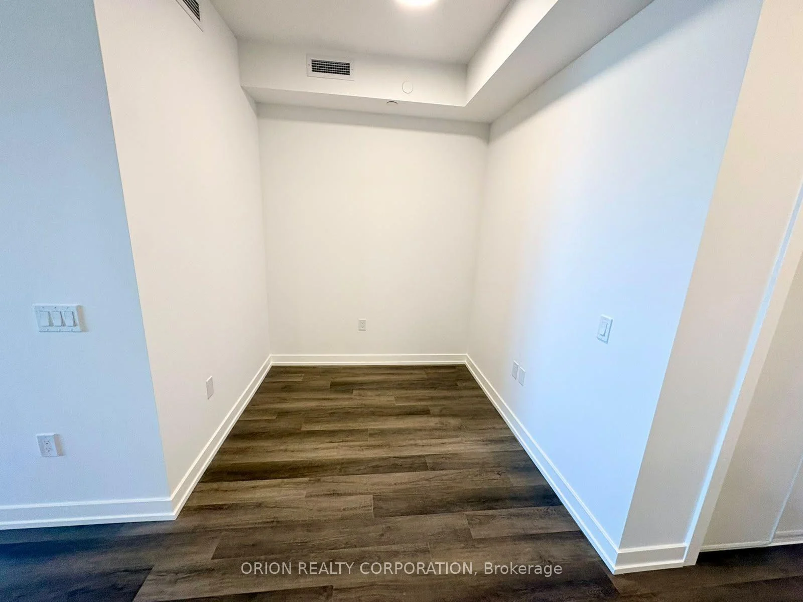 Photo 14 of Unit 2109, 5 Meadowdale Road, Vaughan, Vaughan Corporate Centre — HOMEH
