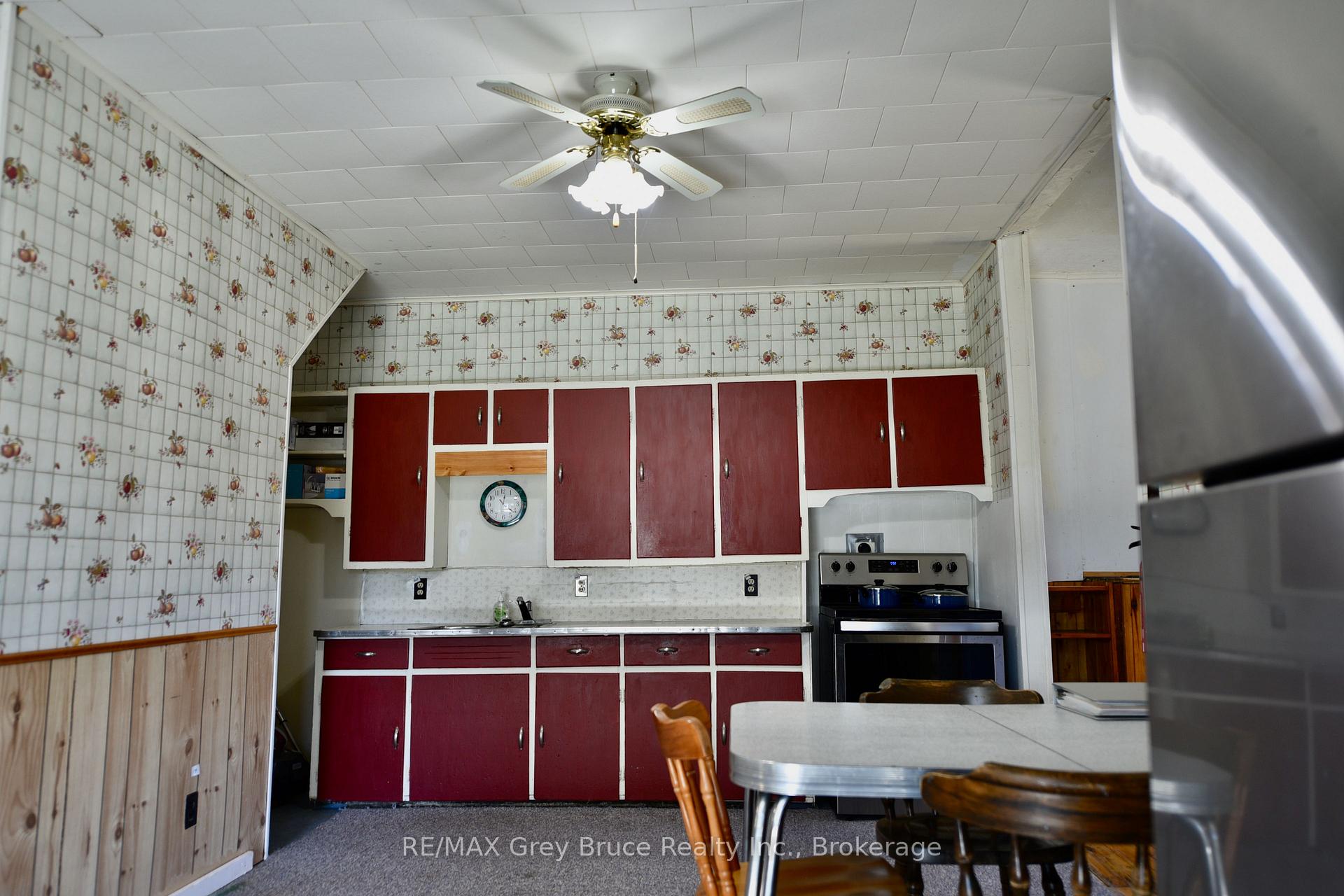 Photo 10 of 226 Bartley Drive, Northern Bruce Peninsula — HOMEH
