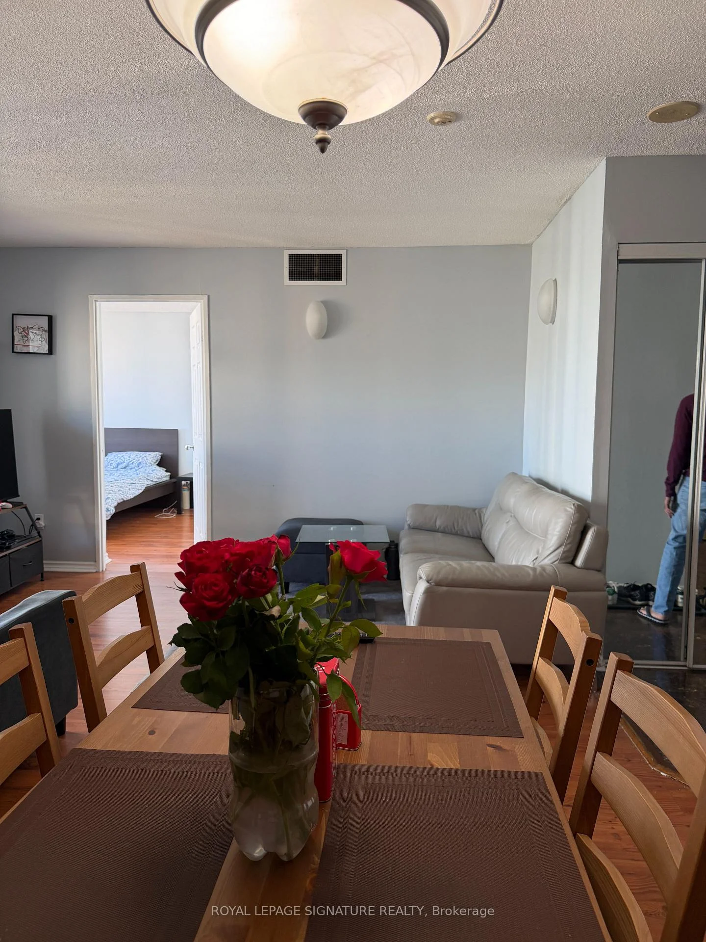 Photo 12 of Unit 2112, 285 Enfield Place, Mississauga, City Centre — HOMEH