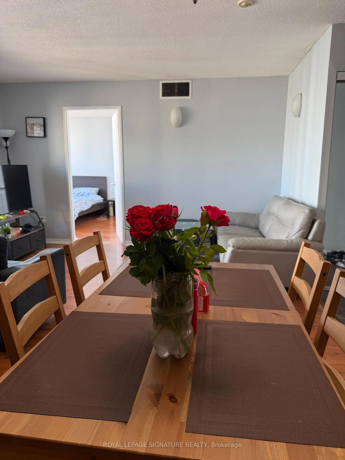 Photo 13 of Unit 2112, 285 Enfield Place, Mississauga, City Centre — HOMEH