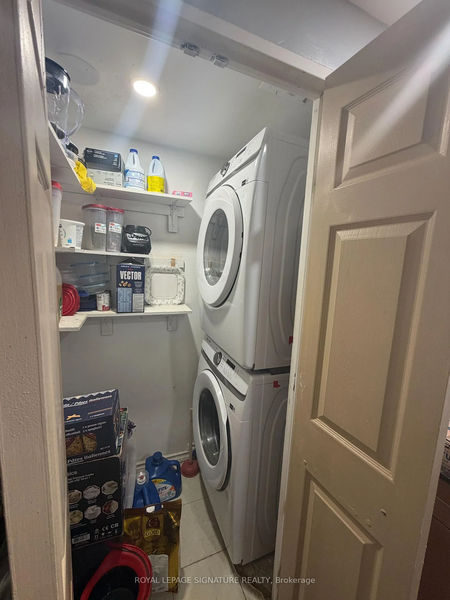 Photo 18 of Unit 2112, 285 Enfield Place, Mississauga, City Centre — HOMEH