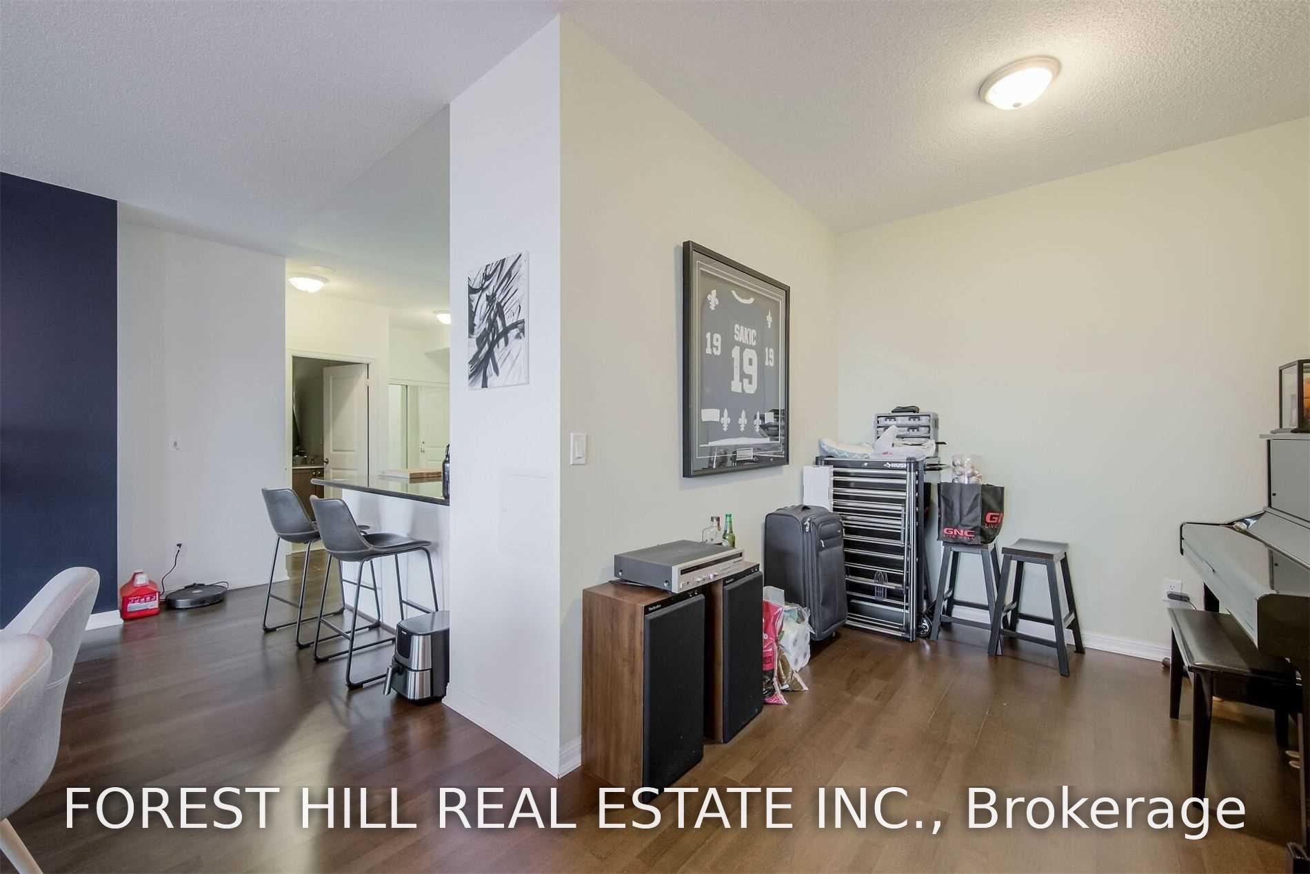Photo 12 of Unit 812, 628 Fleet Street S, Toronto, Niagara — HOMEH