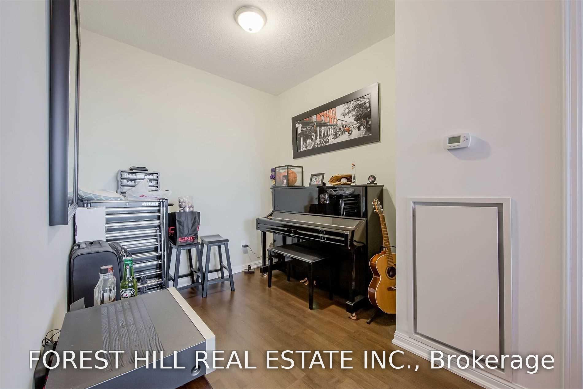 Photo 18 of Unit 812, 628 Fleet Street S, Toronto, Niagara — HOMEH