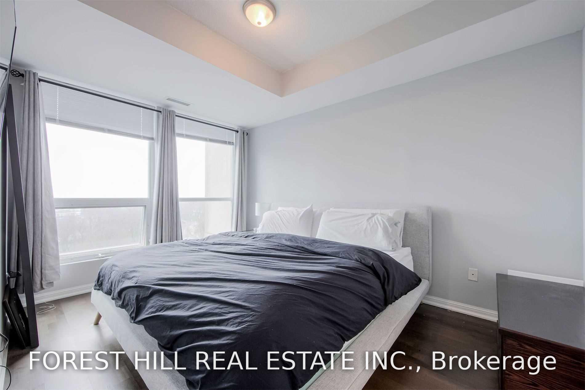 Photo 19 of Unit 812, 628 Fleet Street S, Toronto, Niagara — HOMEH