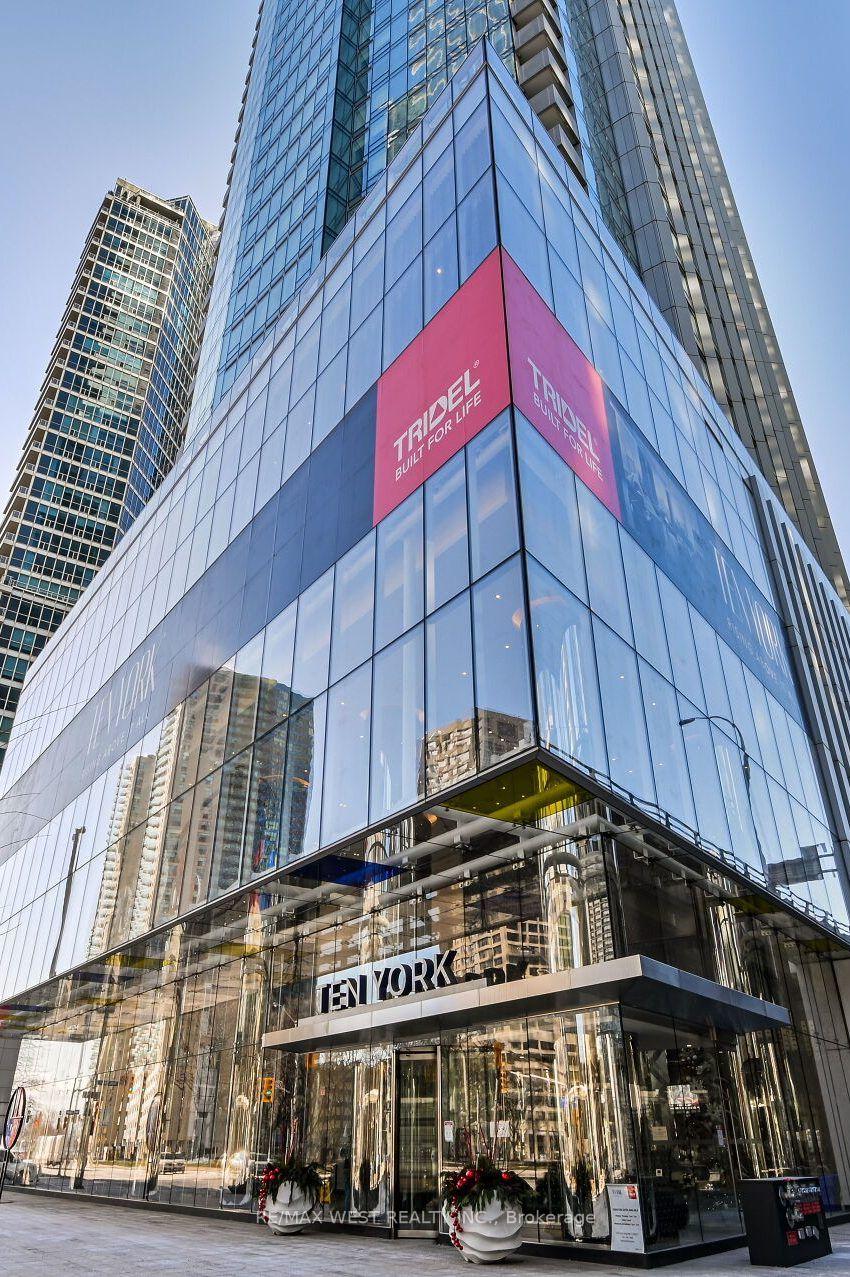 Photo 3 of Unit 2608, 10 York Street, Toronto, Waterfront Communities — HOMEH