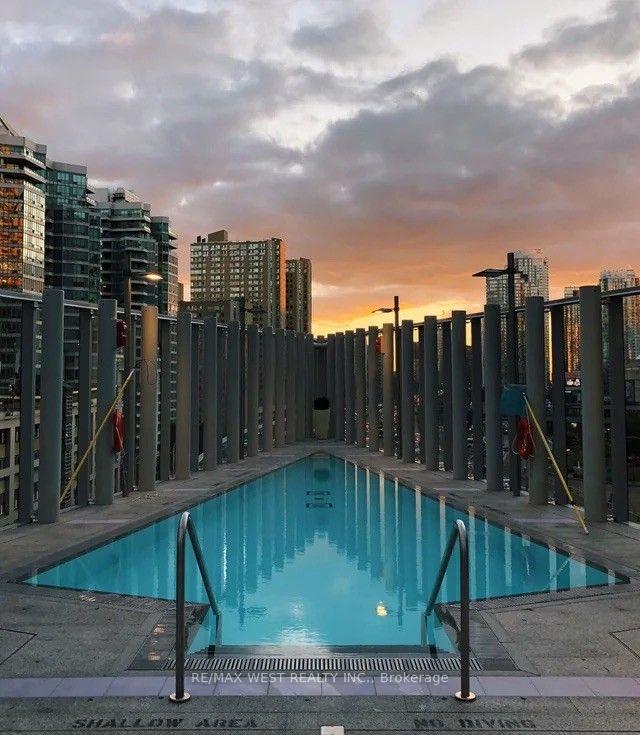 Photo 4 of Unit 2608, 10 York Street, Toronto, Waterfront Communities — HOMEH