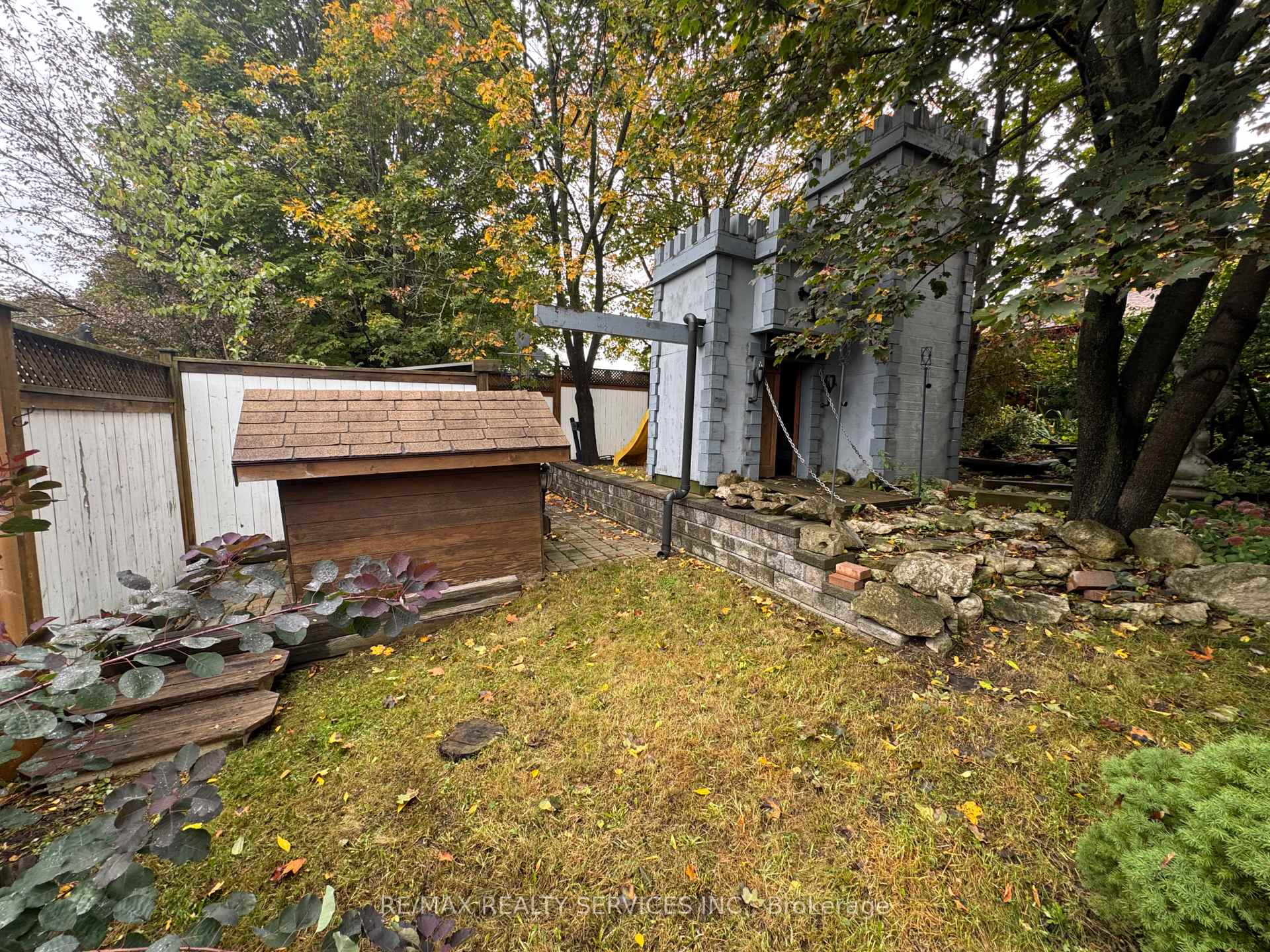 Photo 22 of 82 Edelwild Drive, Orangeville — HOMEH